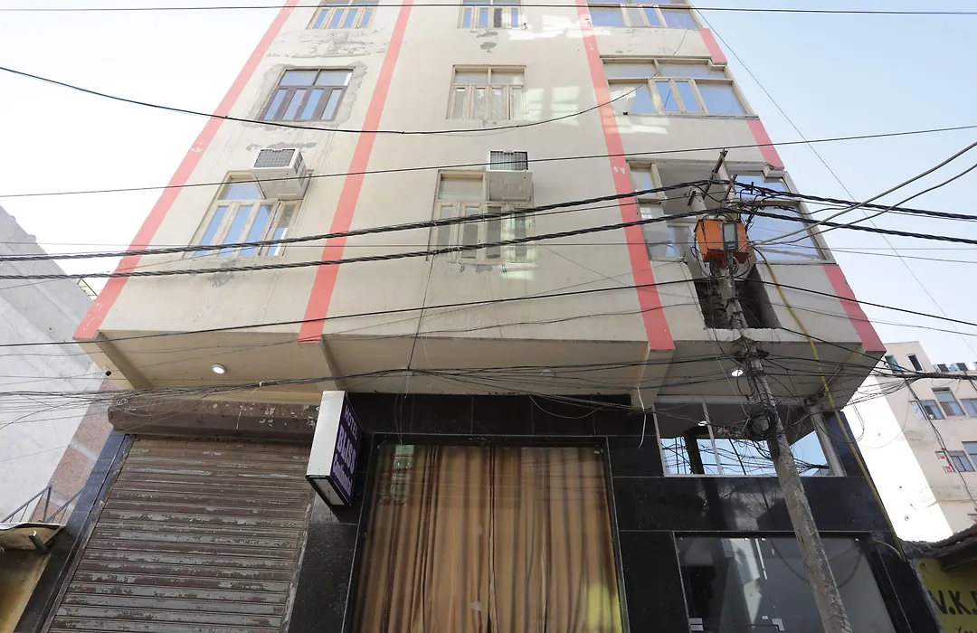 Oyo Hotel Qubic Stay-1