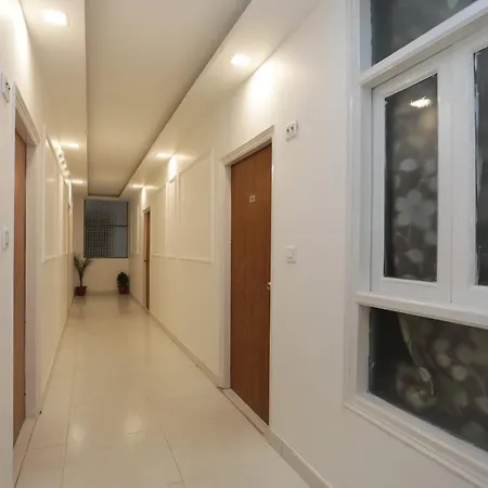 Oyo Hotel Qubic Stay-3